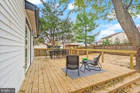 Exterior - 1303 Hillcrest Dr, Frederick, MD 21703 photo 8 of 17
