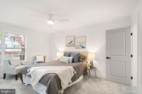 Bedroom - 1303 Hillcrest Dr, Frederick, MD 21703 photo 2 of 13