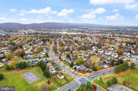 View/Area - 1303 Hillcrest Dr, Frederick, MD 21703 photo 3 of 5