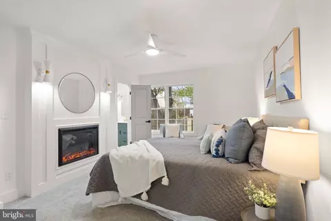 Bedroom - 1303 Hillcrest Dr, Frederick, MD 21703 photo 1 of 13