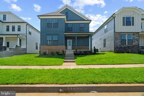477 Hanson St, Frederick, MD 21701