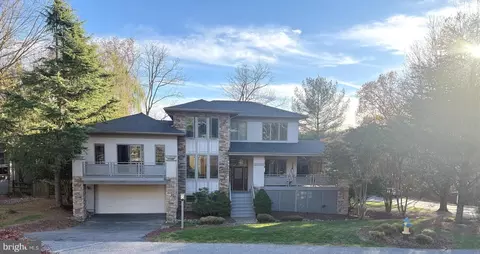 9701 Woodlake Pl, New Market, MD 21774