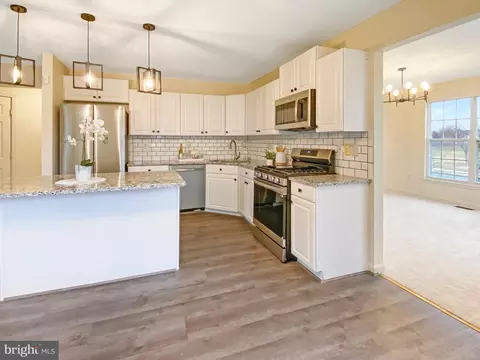 623 Hunting Ridge Dr, Frederick, MD 21703 photo 16
