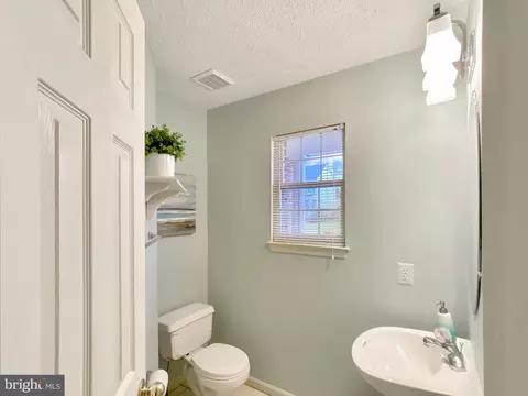 623 Hunting Ridge Dr, Frederick, MD 21703 photo 20