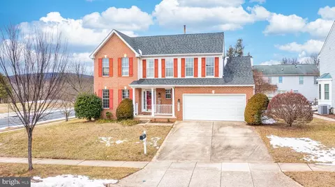 623 Hunting Ridge Dr, Frederick, MD 21703 photo 2