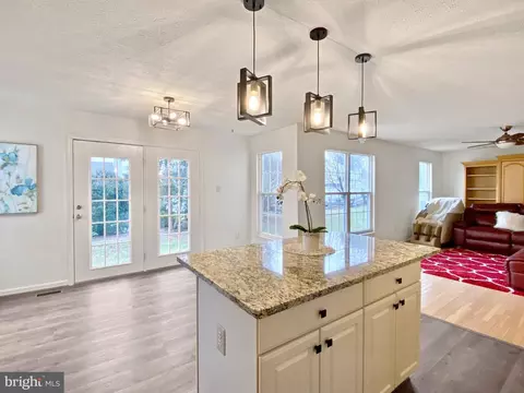 623 Hunting Ridge Dr, Frederick, MD 21703 photo 18