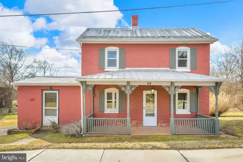 84 E Main St, New Market, MD 21774