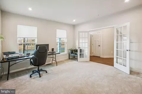 Entry Way - 6709 Mount Phillip Rd, Frederick, MD 21703 photo 3 of 19
