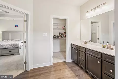 Entry Way - 6709 Mount Phillip Rd, Frederick, MD 21703 photo 17 of 19
