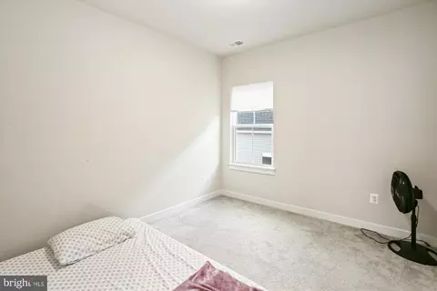 Bedroom - 6709 Mount Phillip Rd, Frederick, MD 21703 photo 5 of 8