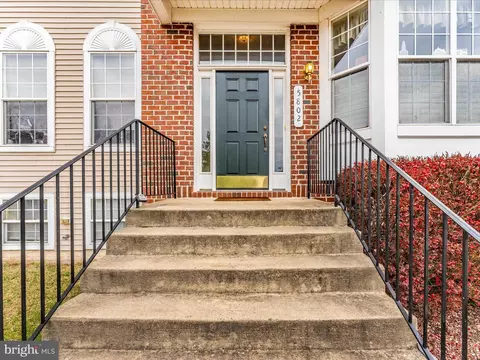 5802 Mercantile Dr W, Frederick, MD 21703 photo 2