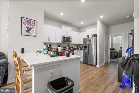 818 Bond St, Frederick, MD 21701 photo 7
