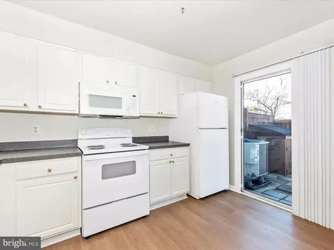 Kitchen - 5018 Croydon Ter, Frederick, MD 21703 photo 1 of 8
