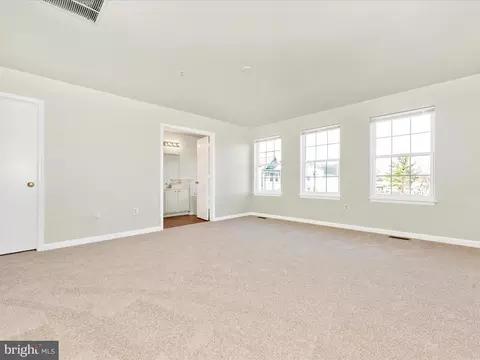 Living - 5018 Croydon Ter, Frederick, MD 21703 photo 9 of 9