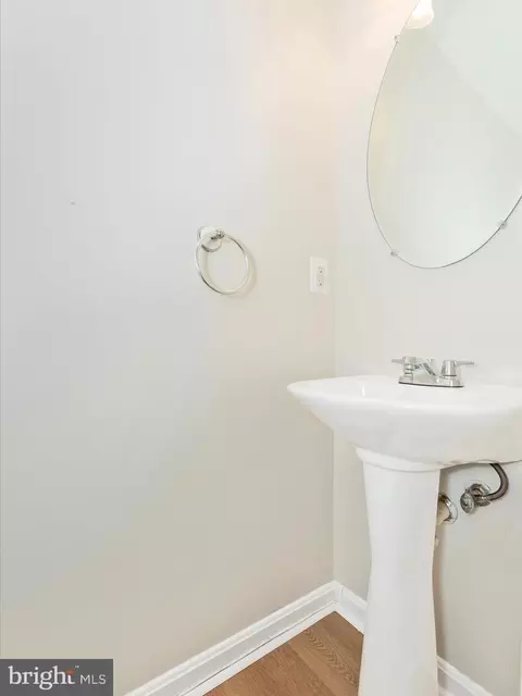 Bath - 5018 Croydon Ter, Frederick, MD 21703 photo 1 of 4