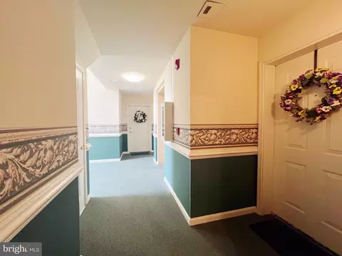 Entry Way - 2501 Coleridge Dr #1D, Frederick, MD 21702 photo 3 of 7