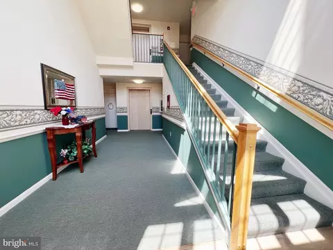 Entry Way - 2501 Coleridge Dr #1D, Frederick, MD 21702 photo 2 of 7