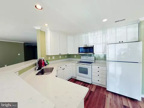Kitchen - 2501 Coleridge Dr #1D, Frederick, MD 21702 photo 1 of 3