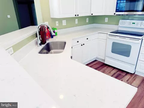 Kitchen - 2501 Coleridge Dr #1D, Frederick, MD 21702 photo 3 of 3
