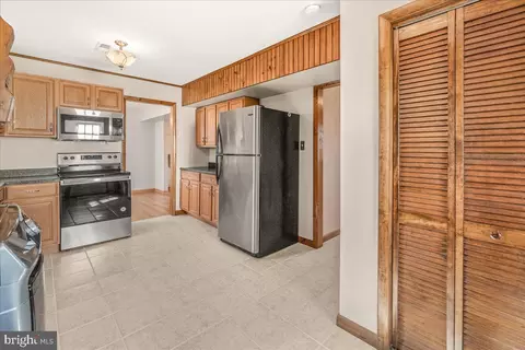 Kitchen - 412 B Center St, Frederick, MD 21701 photo 2 of 2