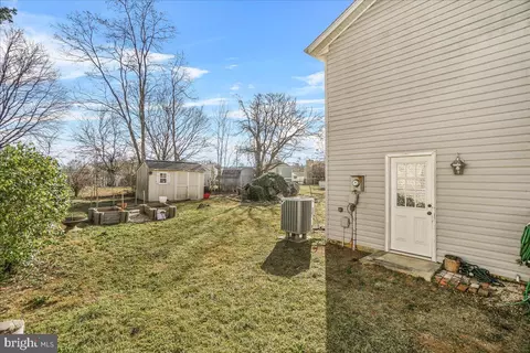 Exterior - 412 B Center St, Frederick, MD 21701 photo 4 of 4