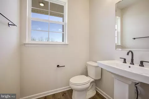 2016 Alice Ct, Frederick, MD 21702 photo 8