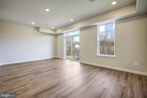 2016 Alice Ct, Frederick, MD 21702 photo 6