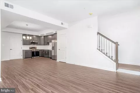 709 Iron Forge Rd UNIT A, Frederick, MD 21702 photo 8
