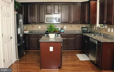 643 Cawley Dr, Frederick, MD 21703 photo 7