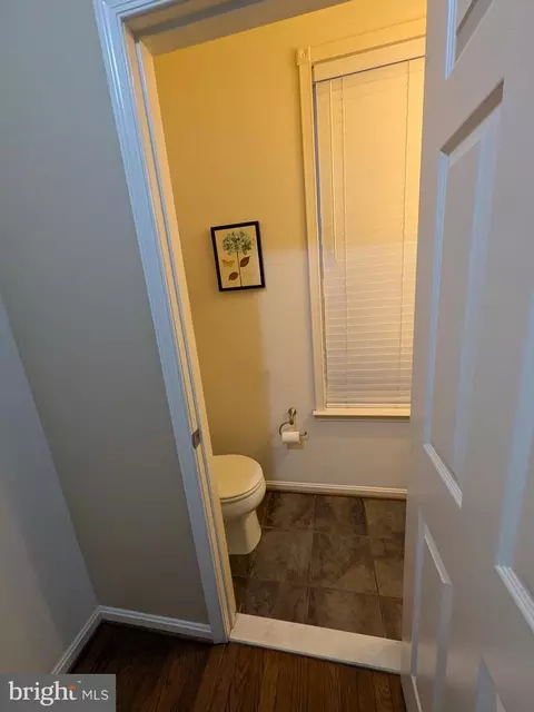 643 Cawley Dr, Frederick, MD 21703 photo 4