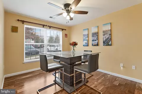 Dining - 2100 Wayside Dr #1C, Frederick, MD 21702 photo 1 of 2