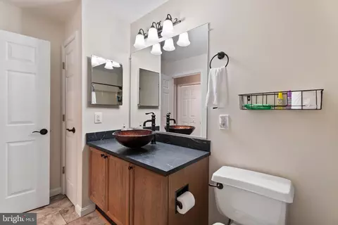 Bath - 2100 Wayside Dr #1C, Frederick, MD 21702 photo 3 of 3
