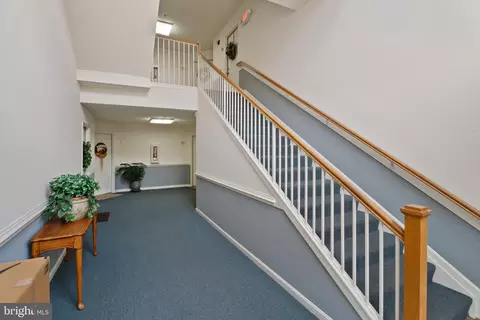 Entry Way - 2100 Wayside Dr #1C, Frederick, MD 21702 photo 1 of 2