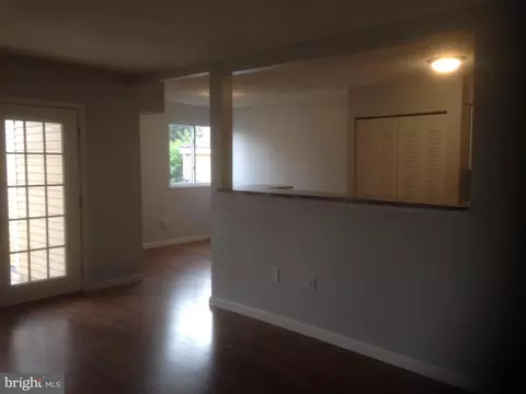 7299 D Coachlight Ct #D, Frederick, MD 21703 photo 4