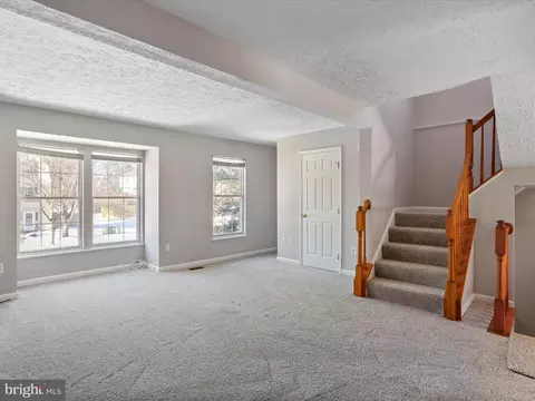 1512 Beverly Ct, Frederick, MD 21701 photo 7