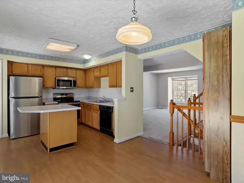 1512 Beverly Ct, Frederick, MD 21701 photo 10
