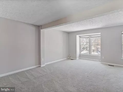 1512 Beverly Ct, Frederick, MD 21701 photo 6