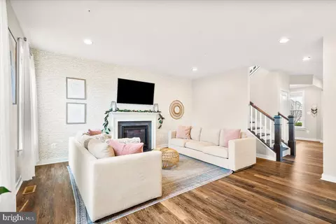 1010 Saxton Dr, Frederick, MD 21702 photo 10
