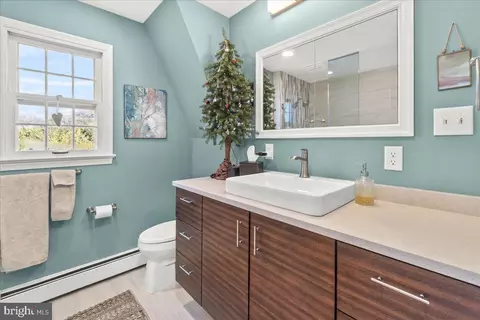 Bath - 8003 Clearfield Rd, Frederick, MD 21702 photo 1 of 3