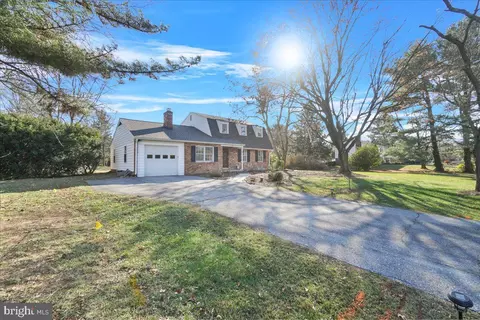 Exterior - 8003 Clearfield Rd, Frederick, MD 21702 photo 8 of 13