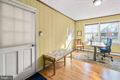 Entry Way - 8003 Clearfield Rd, Frederick, MD 21702 photo 3 of 4