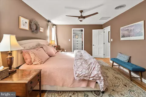 Bedroom - 8003 Clearfield Rd, Frederick, MD 21702 photo 2 of 4