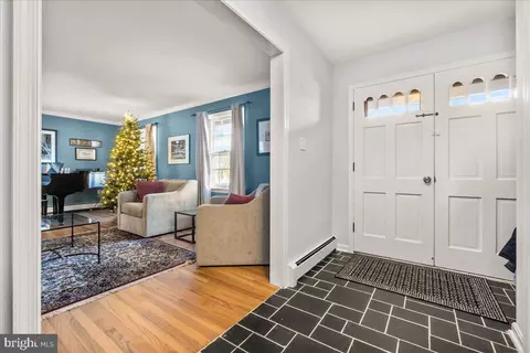 Entry Way - 8003 Clearfield Rd, Frederick, MD 21702 photo 1 of 4