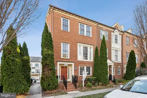 8955 Amelung St, Frederick, MD 21704