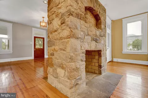 6637 Jefferson Blvd, Frederick, MD 21703 photo 13