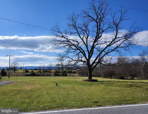 8743 Orndorff Rd, Thurmont, MD 21788
