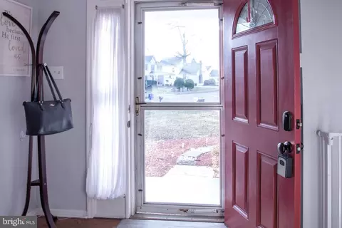 Entry Way - 6918 Taran Ct, Frederick, MD 21703 photo 1 of 18