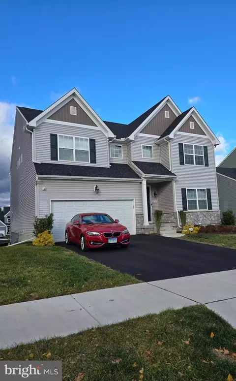 2759 Hillfield Dr, Frederick, MD 21702 photo 1