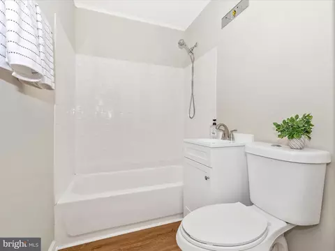 614 Mary St, Frederick, MD 21701 photo 28