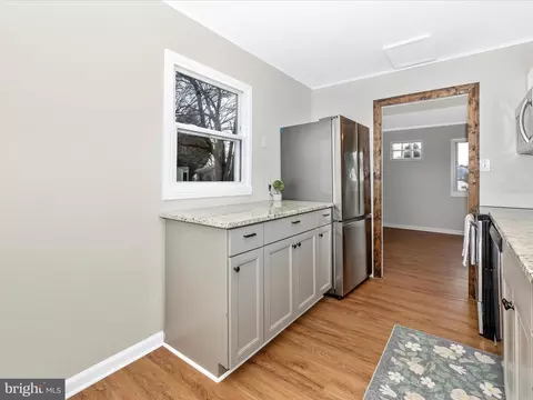 614 Mary St, Frederick, MD 21701 photo 17